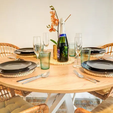 Cervantes By Hello Homes Apartment *