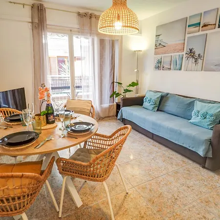 Cervantes By Hello Homes Apartment